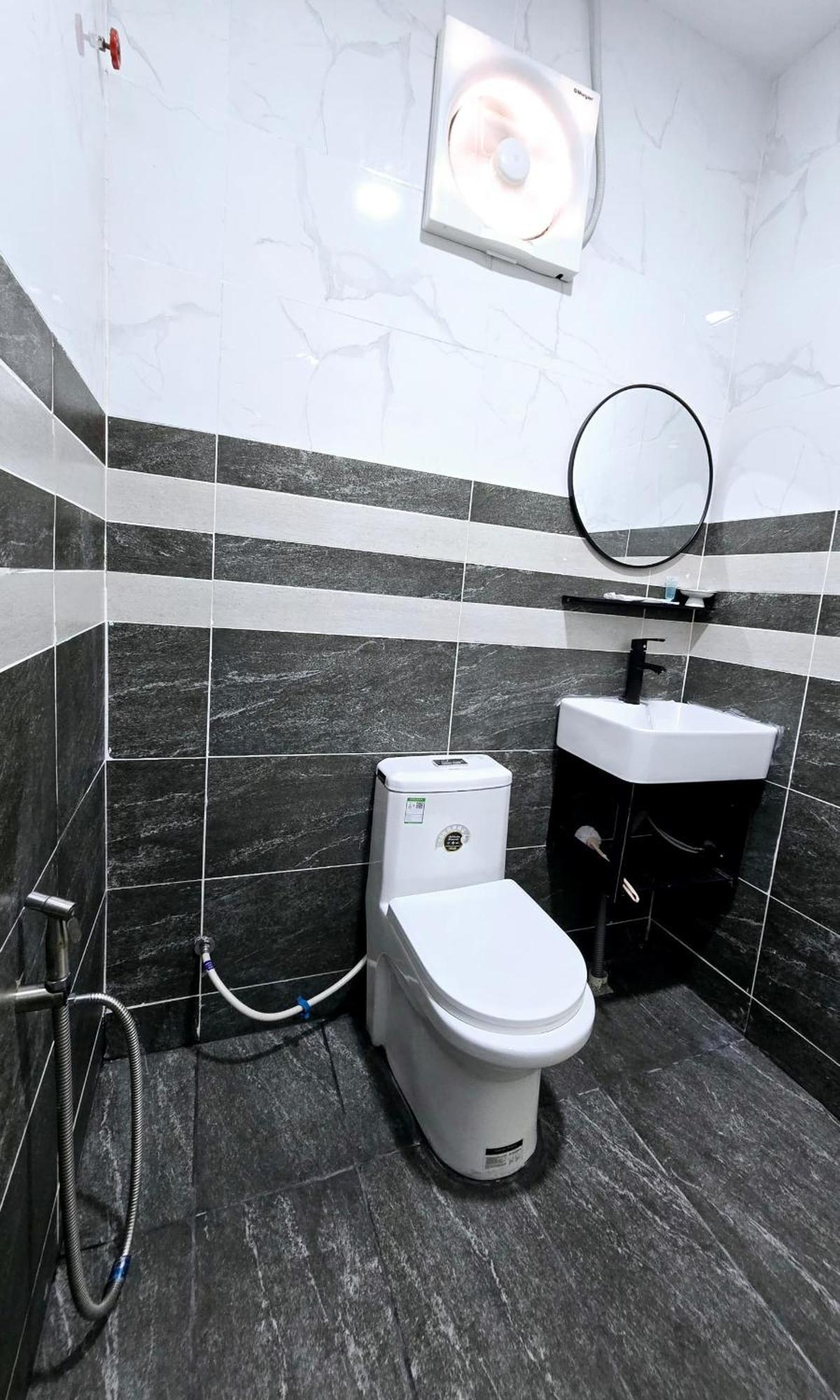 Grand Luxury Hotel Semporna Buitenkant foto